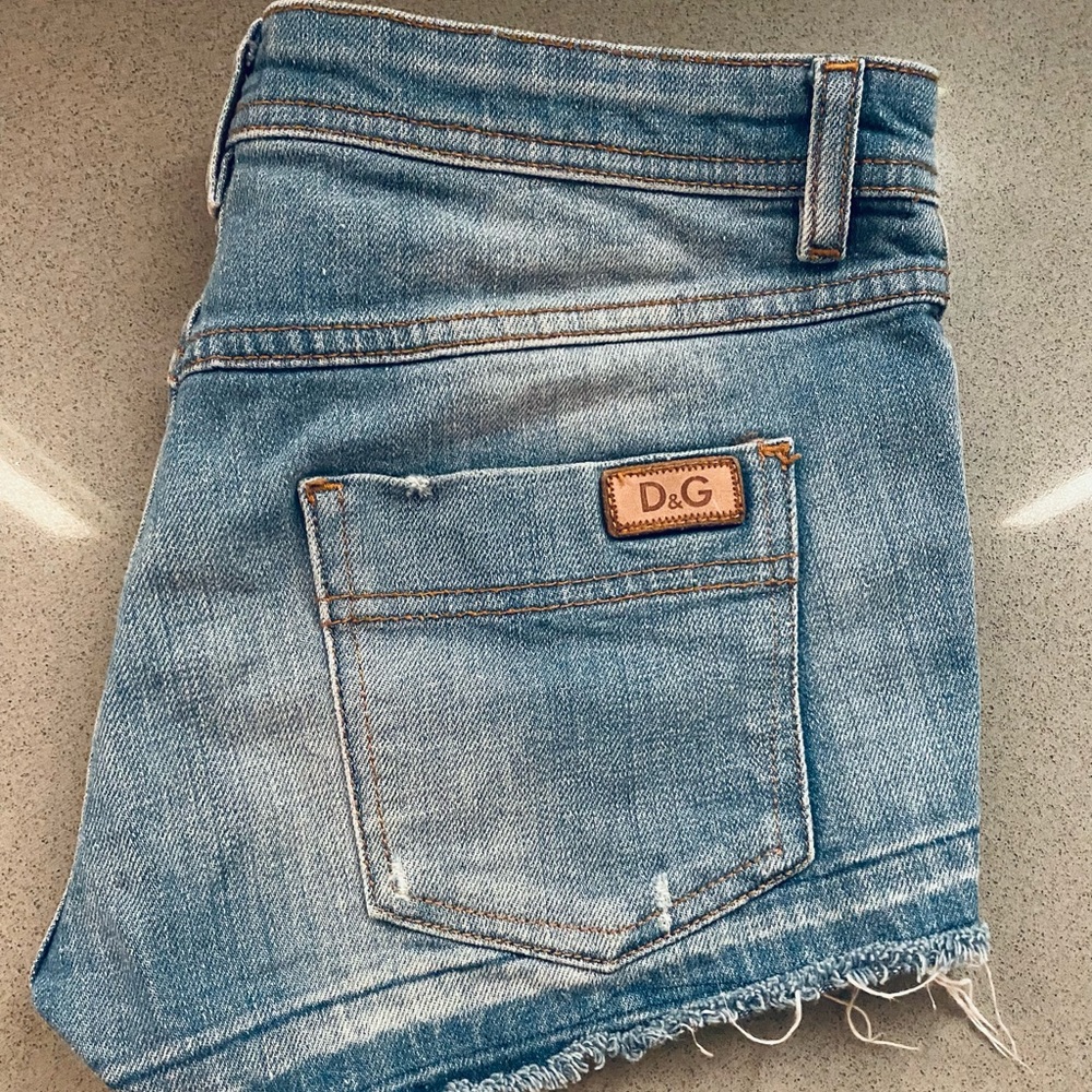 D&G shorts